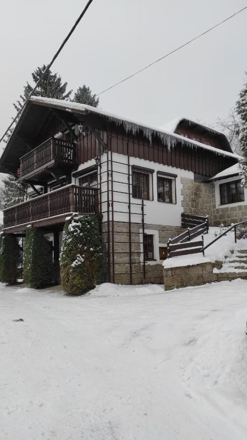 Penzion U Dvou Skal Josefuv Dul Εξωτερικό φωτογραφία